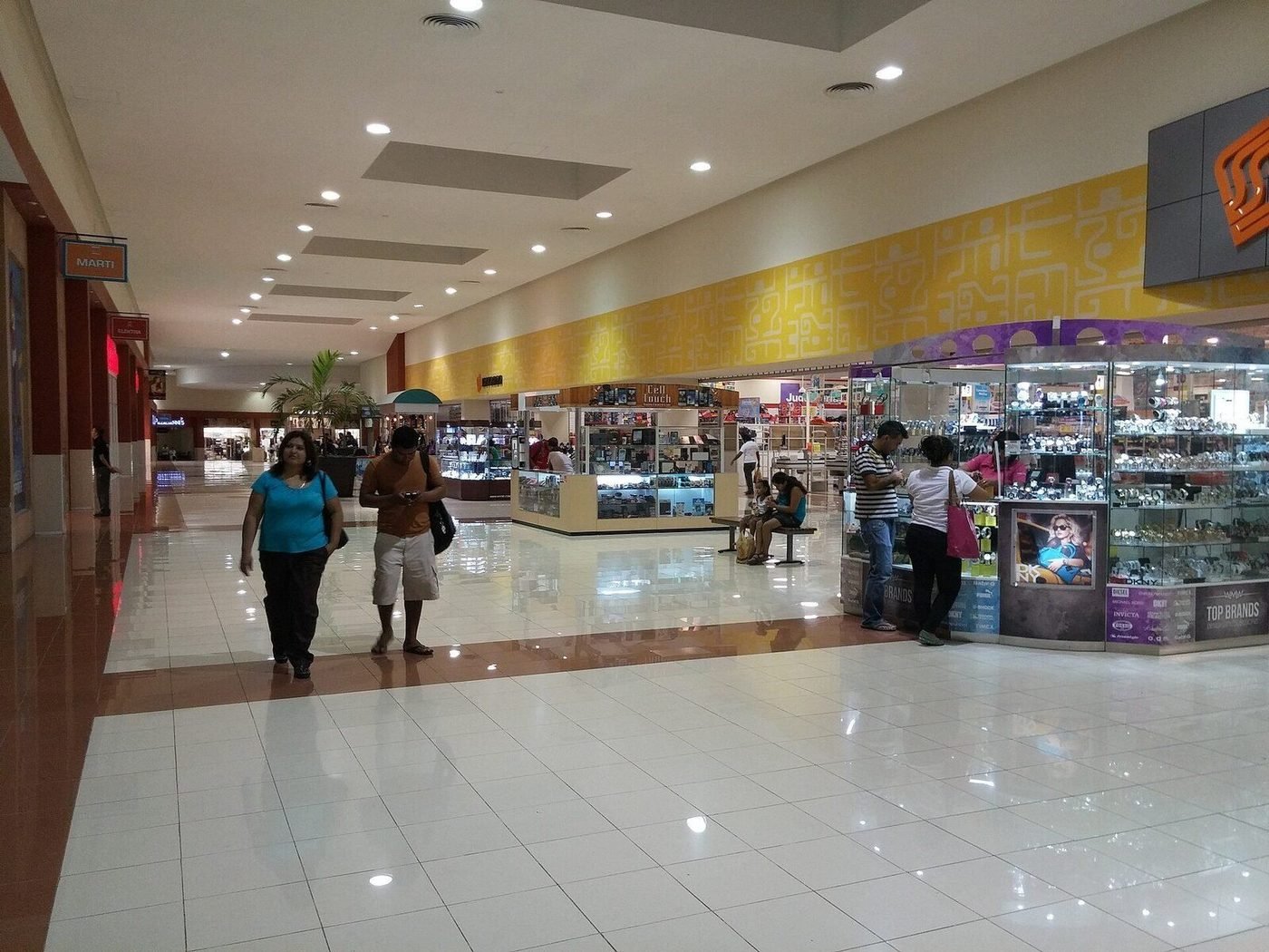 Winkelpromenade in Centro Maya